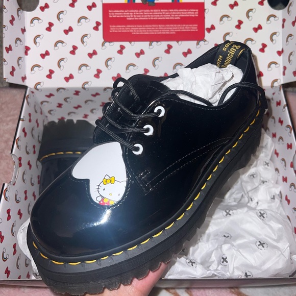 Dr. Martens Hello Kitty Platform Shoes - Picture 4 of 5
